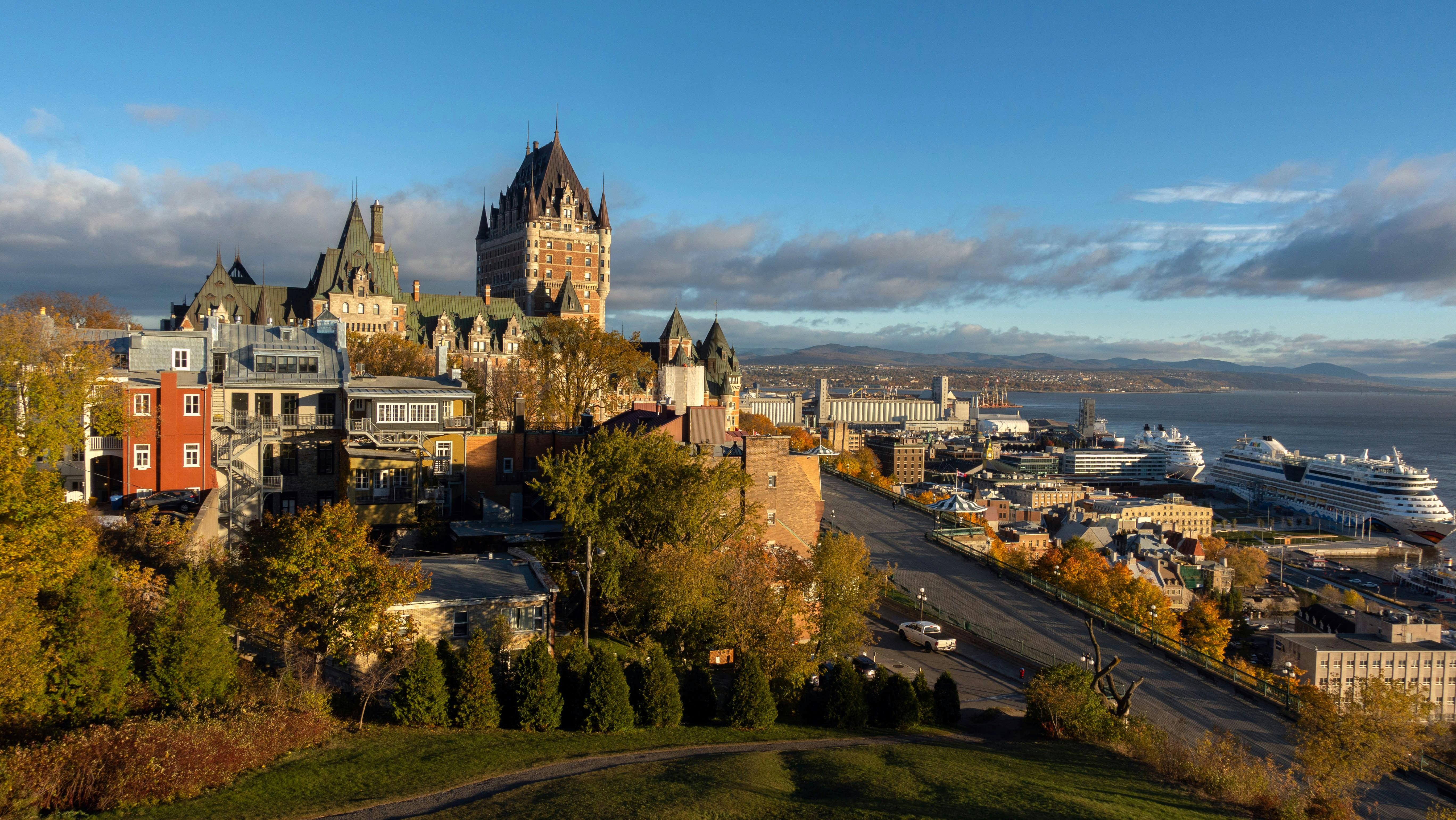 Quebec communities
